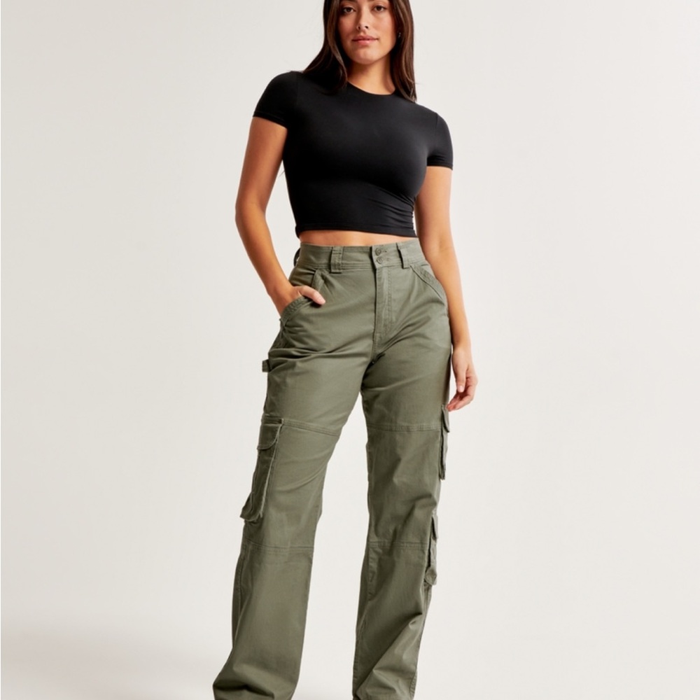 Curve Love Relaxed Cargo Pants